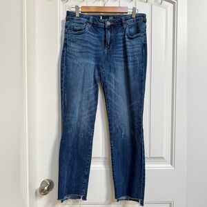 Kut From The Kloth Reese Ankle Straight Leg Medium Wash Distressed Jeans. Size 4
